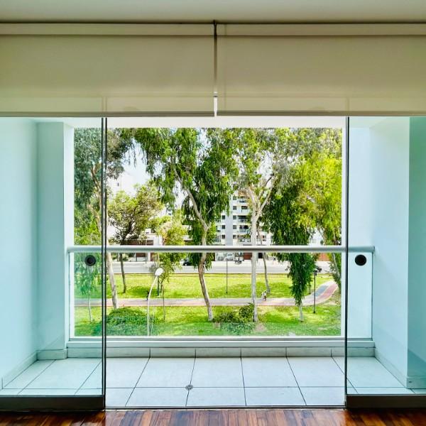 alquiler de departamento en san borja con balcon